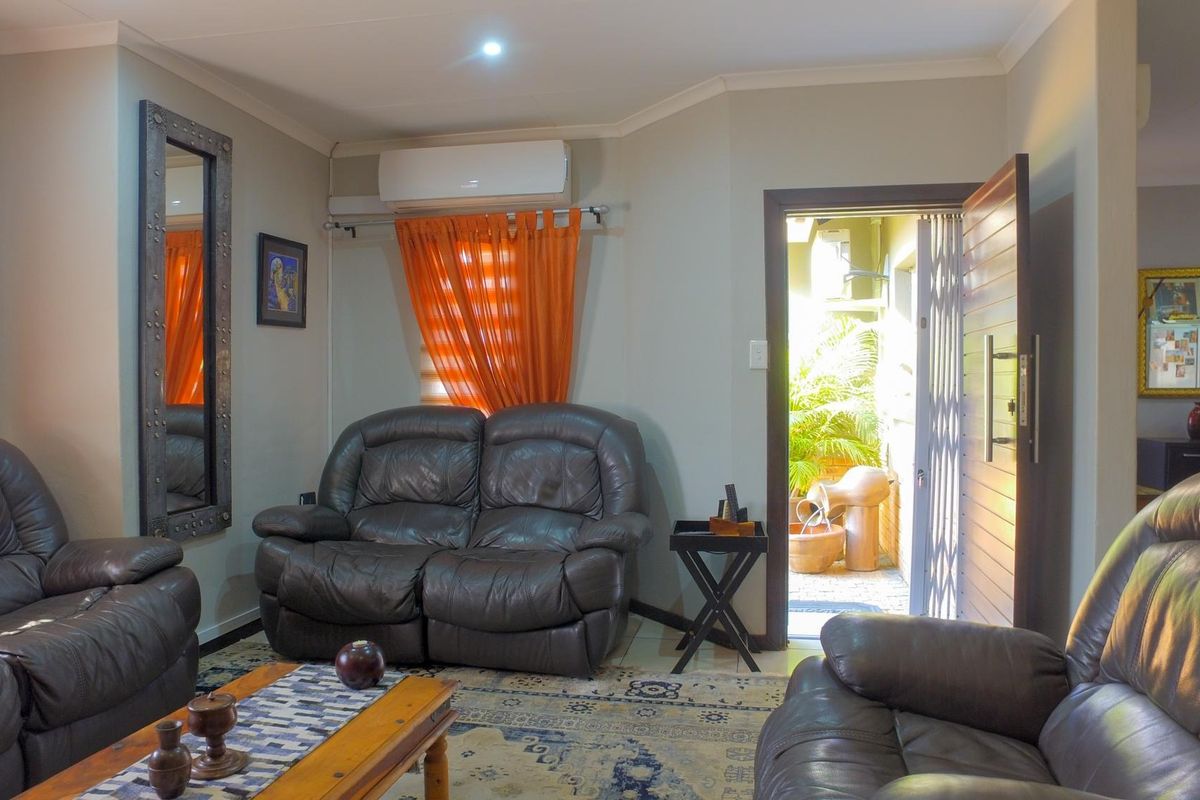 House For Sale In Rustenburg - Photo 4