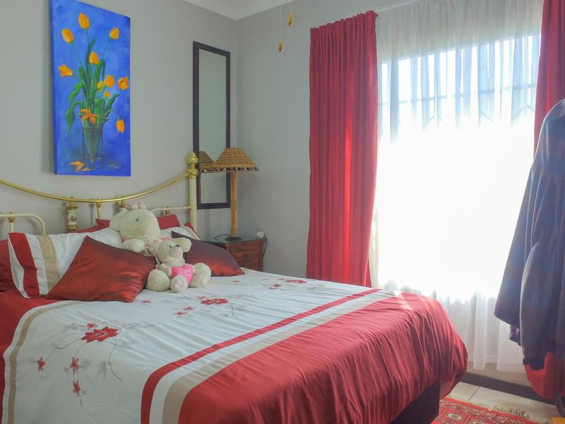 House For Sale In Rustenburg - Photo 8