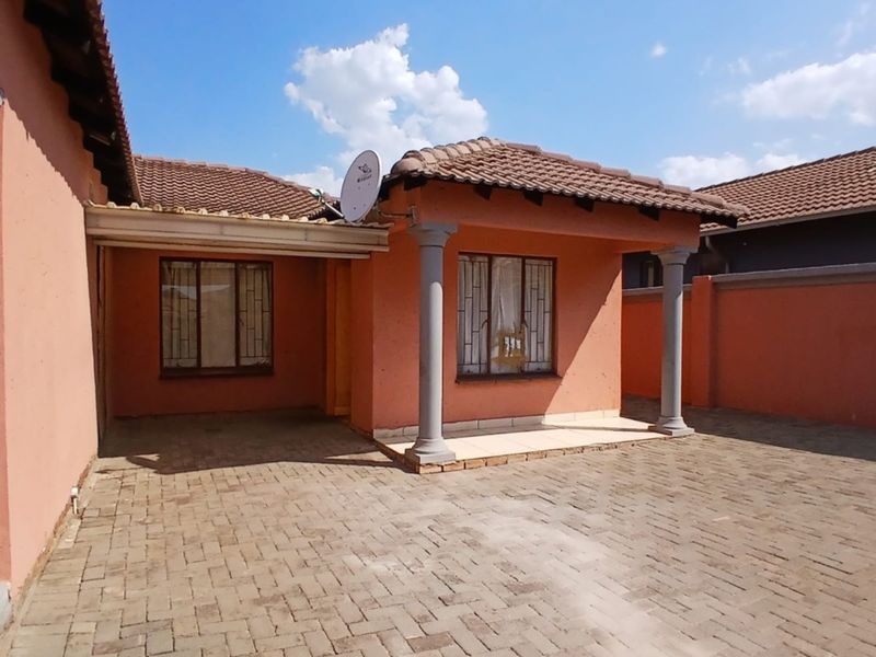 House For Sale In Rustenburg - Photo 7