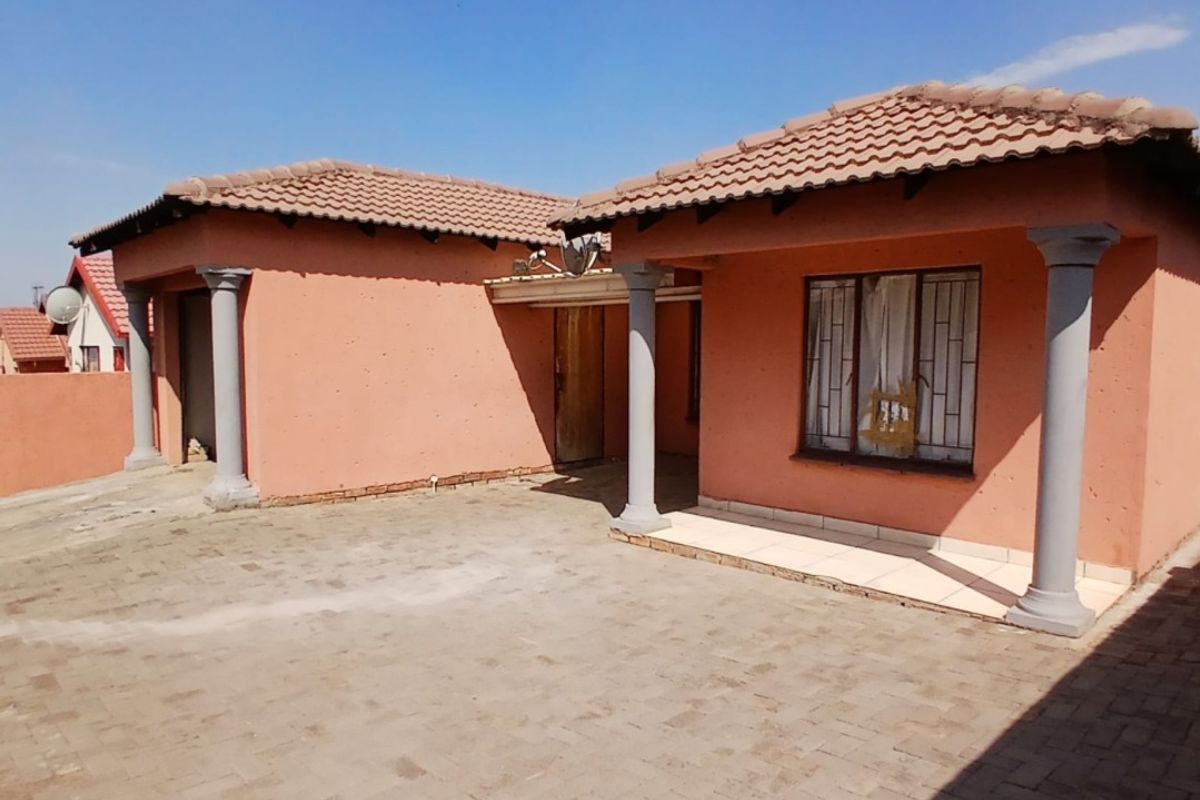 House For Sale In Rustenburg - Photo 5
