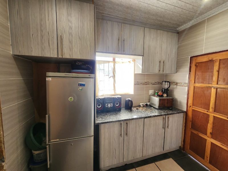 House For Sale In Rustenburg - Photo 3