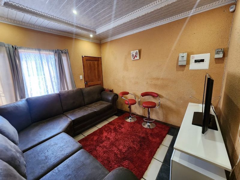 House For Sale In Rustenburg - Photo 5