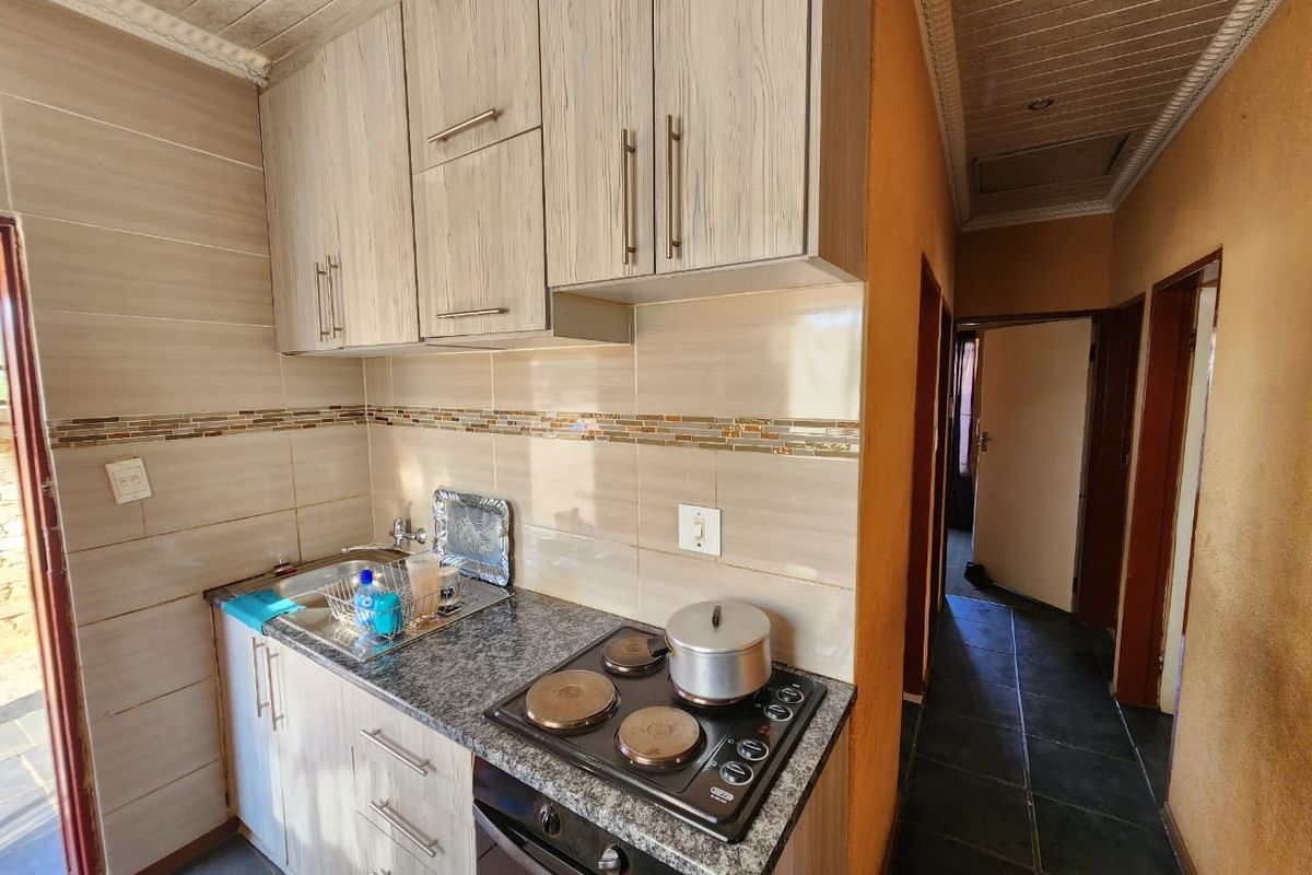 House For Sale In Rustenburg - Photo 4