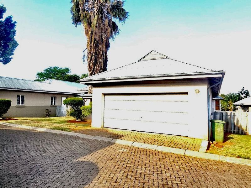Gated Estate For Sale In Rustenburg - Photo 2