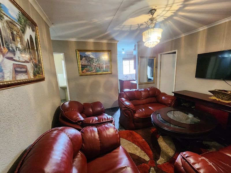 House For Sale In Rustenburg - Photo 8