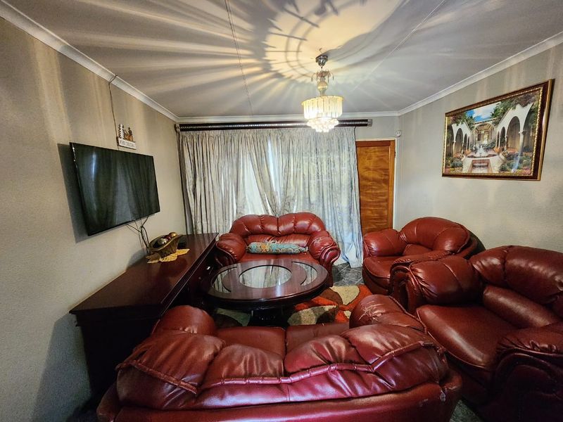 House For Sale In Rustenburg - Photo 9