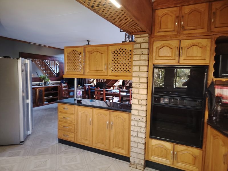 House For Sale In Rustenburg - Photo 8