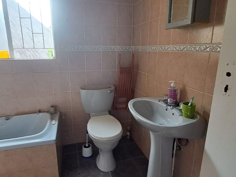 House For Sale In Rustenburg - Photo 9