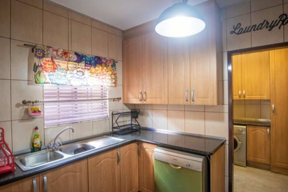 House For Sale In Rustenburg - Photo 5