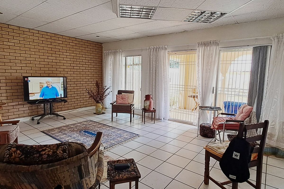 House For Sale In Rustenburg - Photo 4