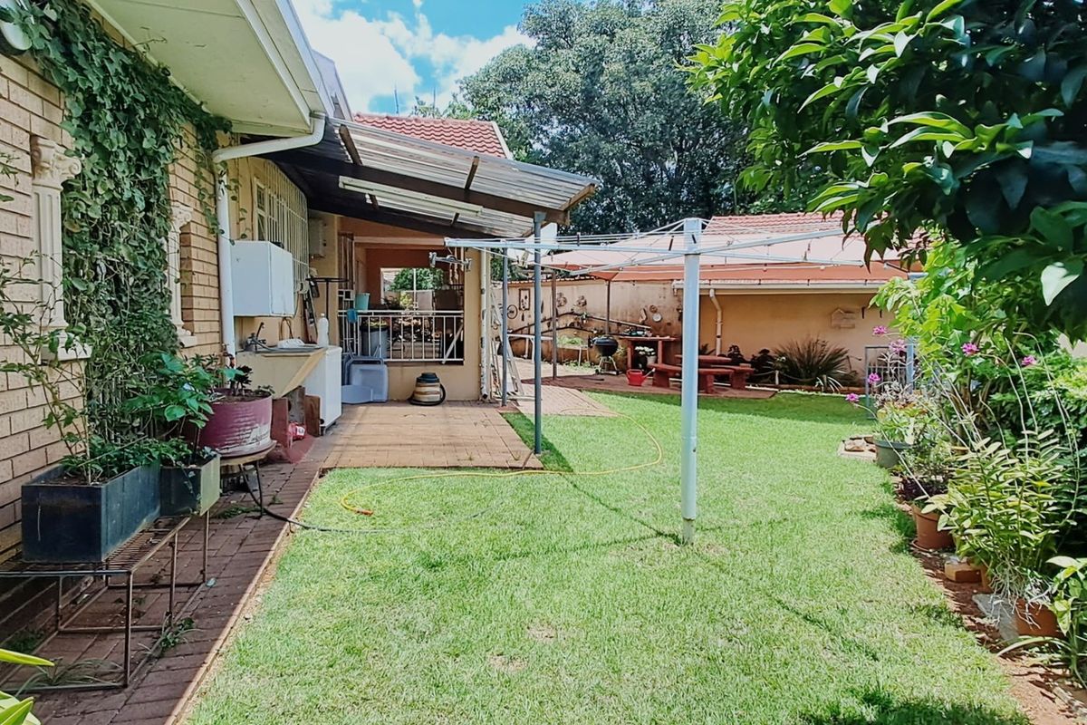 House For Sale In Rustenburg - Photo 3