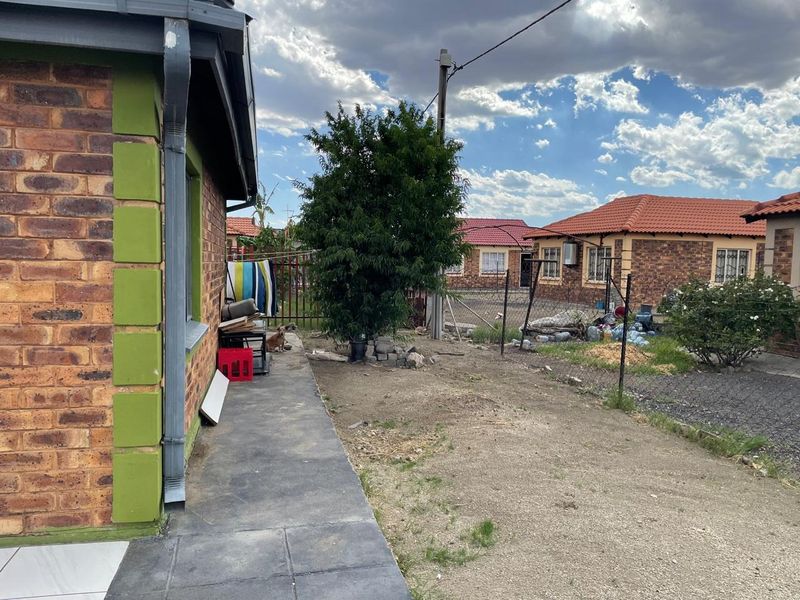 House For Sale In Rustenburg - Photo 4