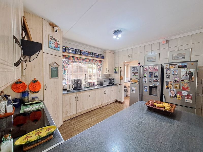 House For Sale In Rustenburg - Photo 10