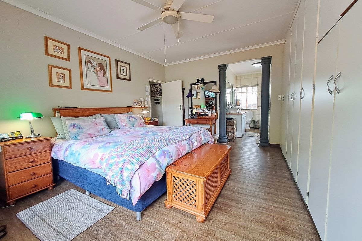 House For Sale In Rustenburg - Photo 2