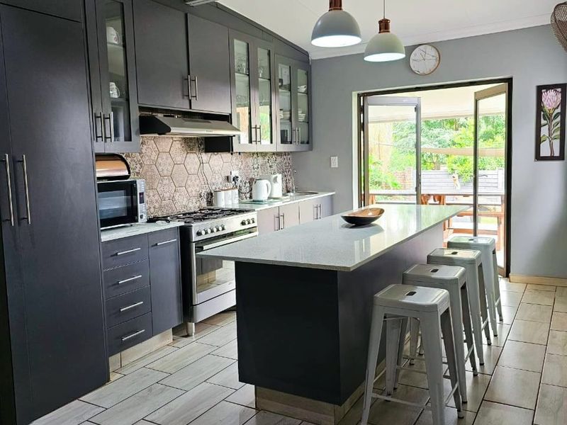 EXCLUSIVE TO CENTURY 21 RUSTENBURG - Photo 4