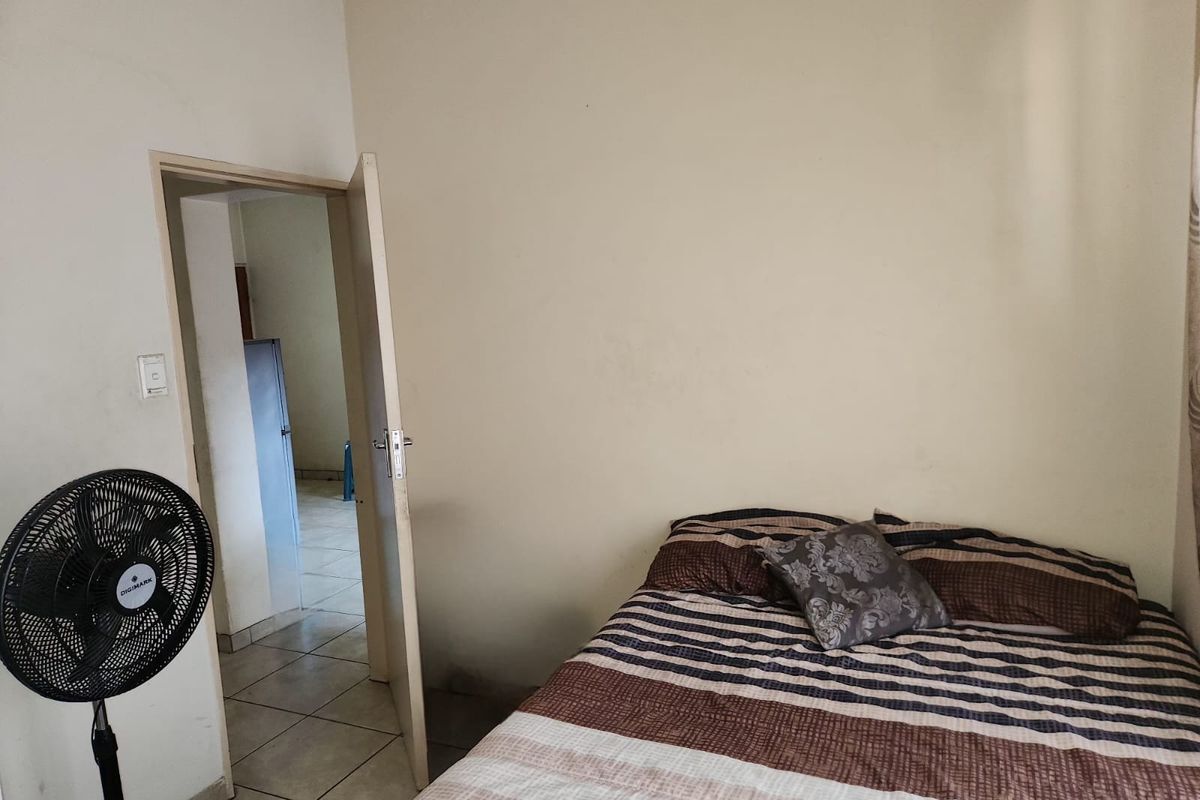 Apartment For Sale In Rustenburg - Photo 5