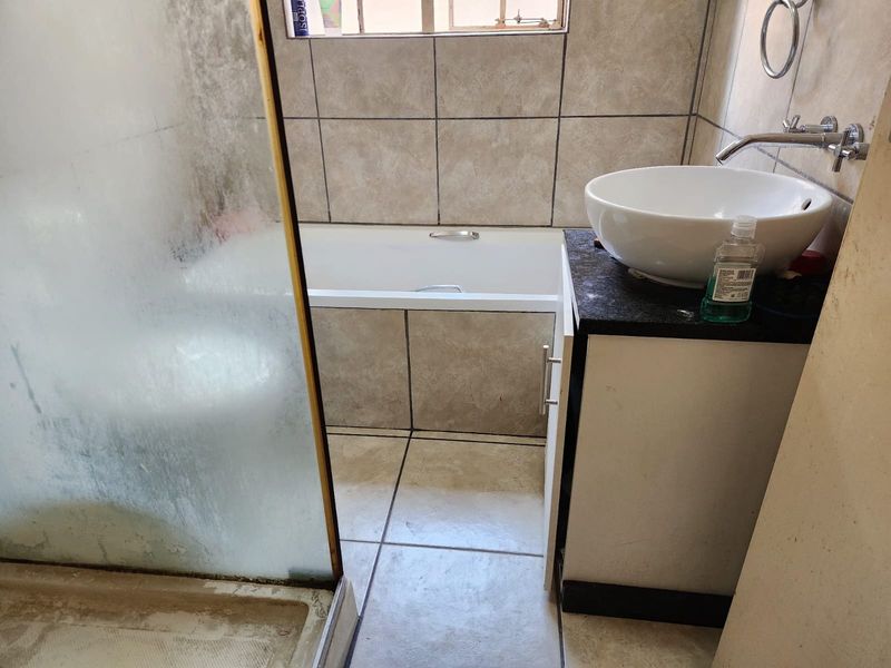 Apartment For Sale In Rustenburg - Photo 8