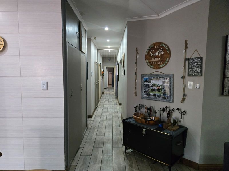 House For Sale In Thabazimbi - Photo 9