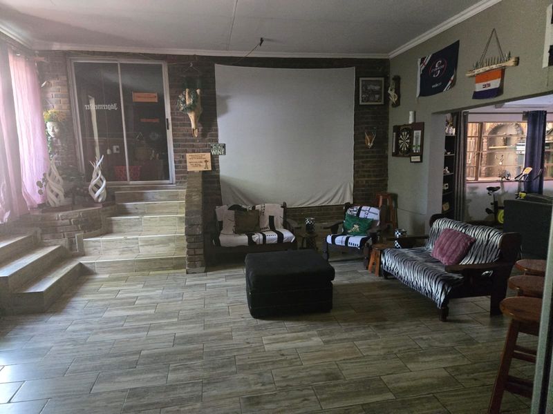House For Sale In Thabazimbi - Photo 6