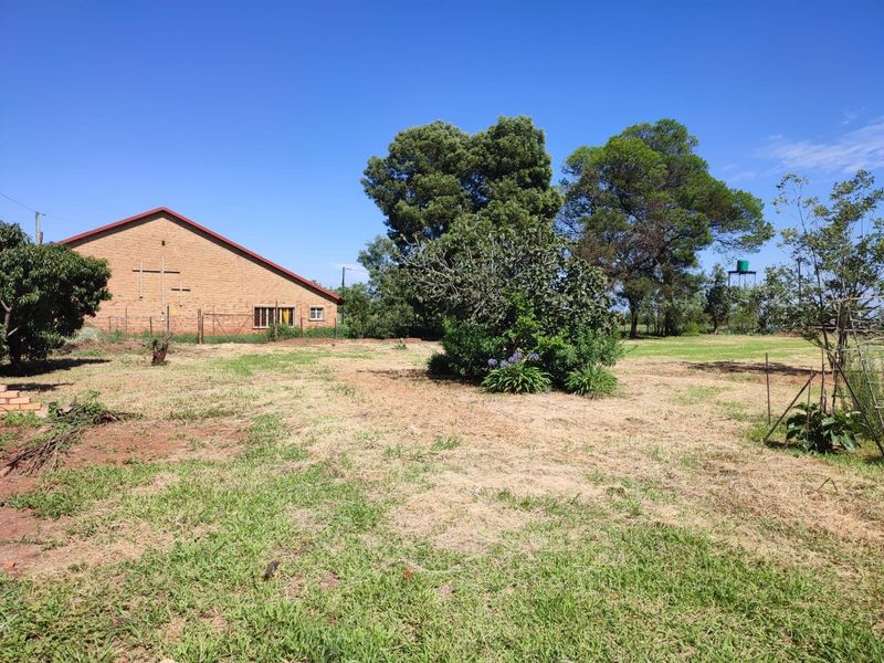 Vacant Land Residential For Sale In Rustenburg - Photo 1