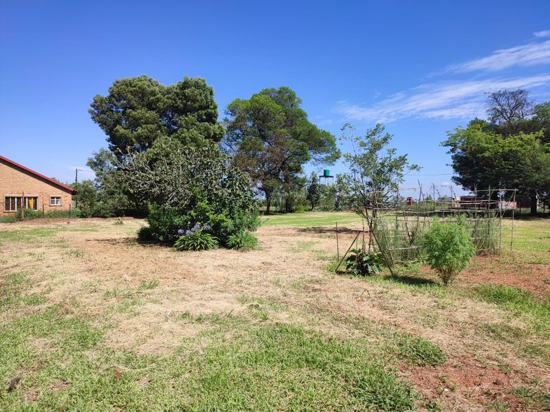 Vacant Land Residential For Sale In Rustenburg - Photo 2