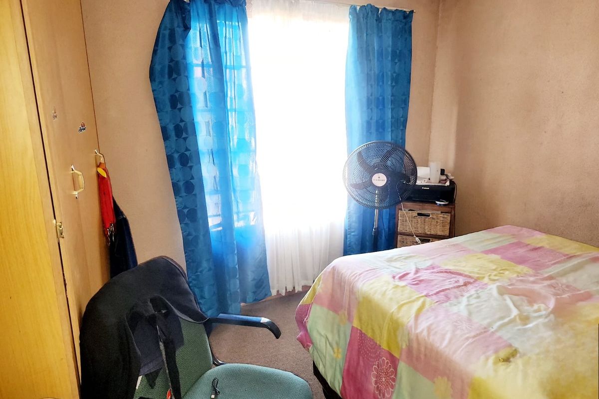 Townhouse For Sale In Rustenburg - Photo 5