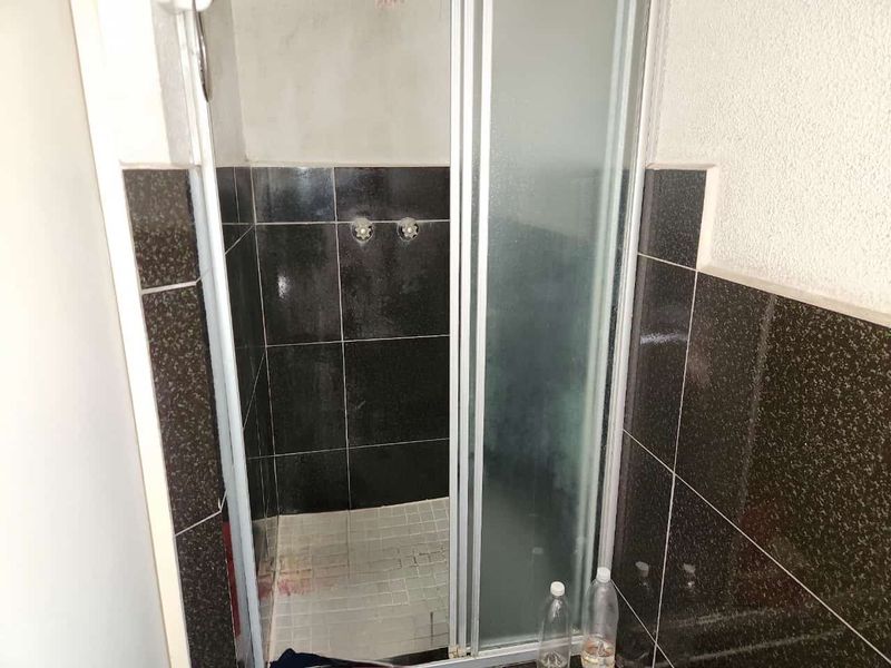 Townhouse For Sale In Rustenburg - Photo 10