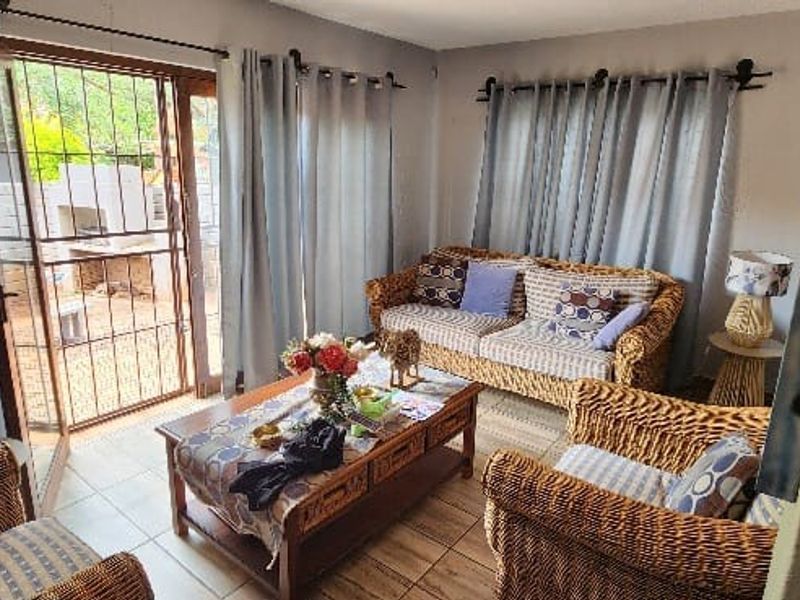 House For Sale In Thabazimbi - Photo 7