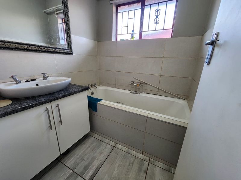 House For Sale In Rustenburg - Photo 9