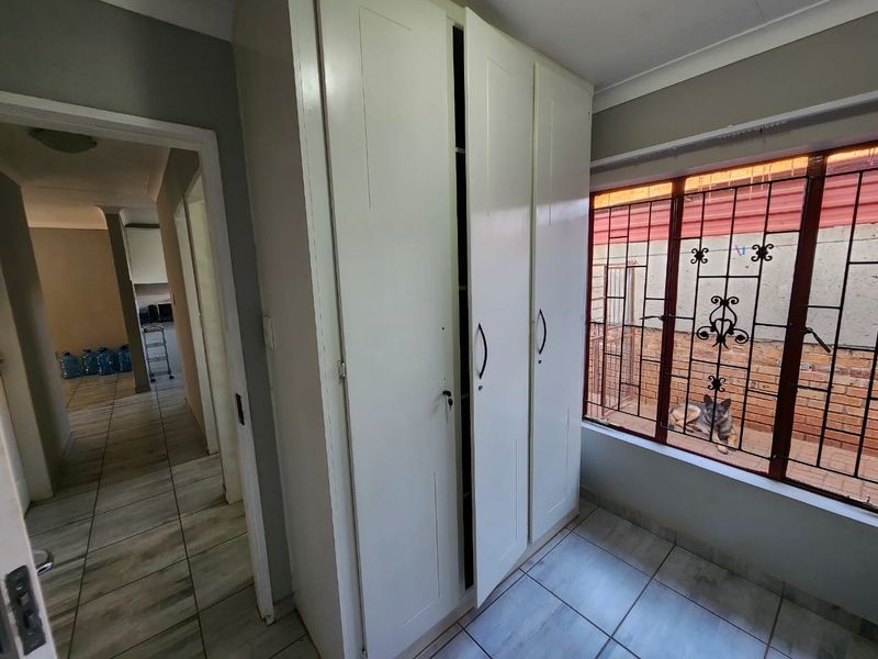 House For Sale In Rustenburg - Photo 7