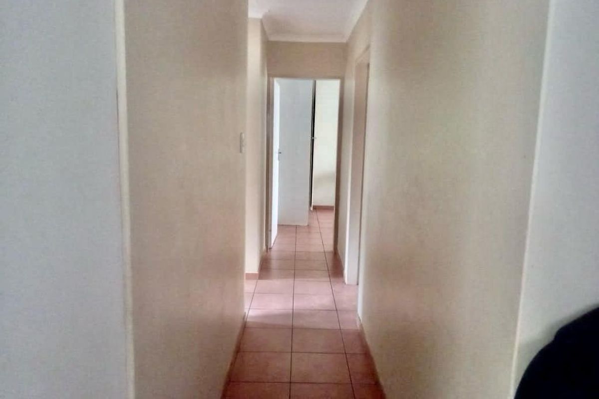 House For Sale In Northam - Photo 5