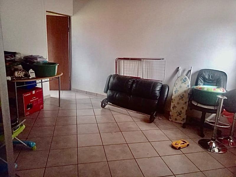 EXCLUSIVE TO CENTURY 21 RUSTENBURG - Photo 8