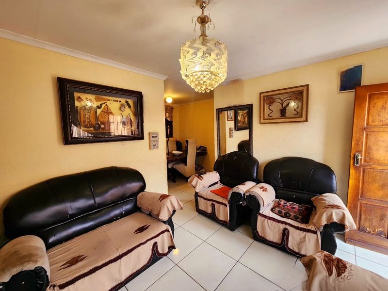 House For Sale In Rustenburg - Photo 9