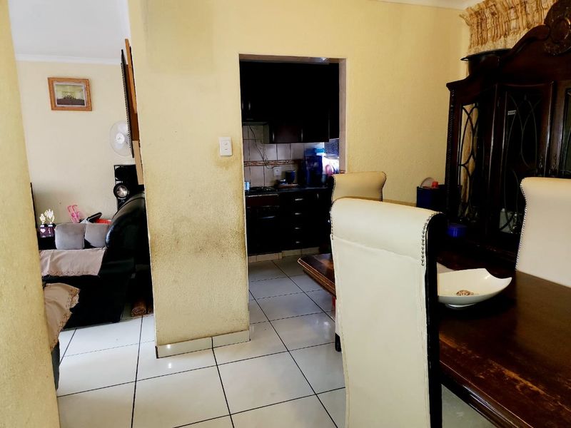 House For Sale In Rustenburg - Photo 8
