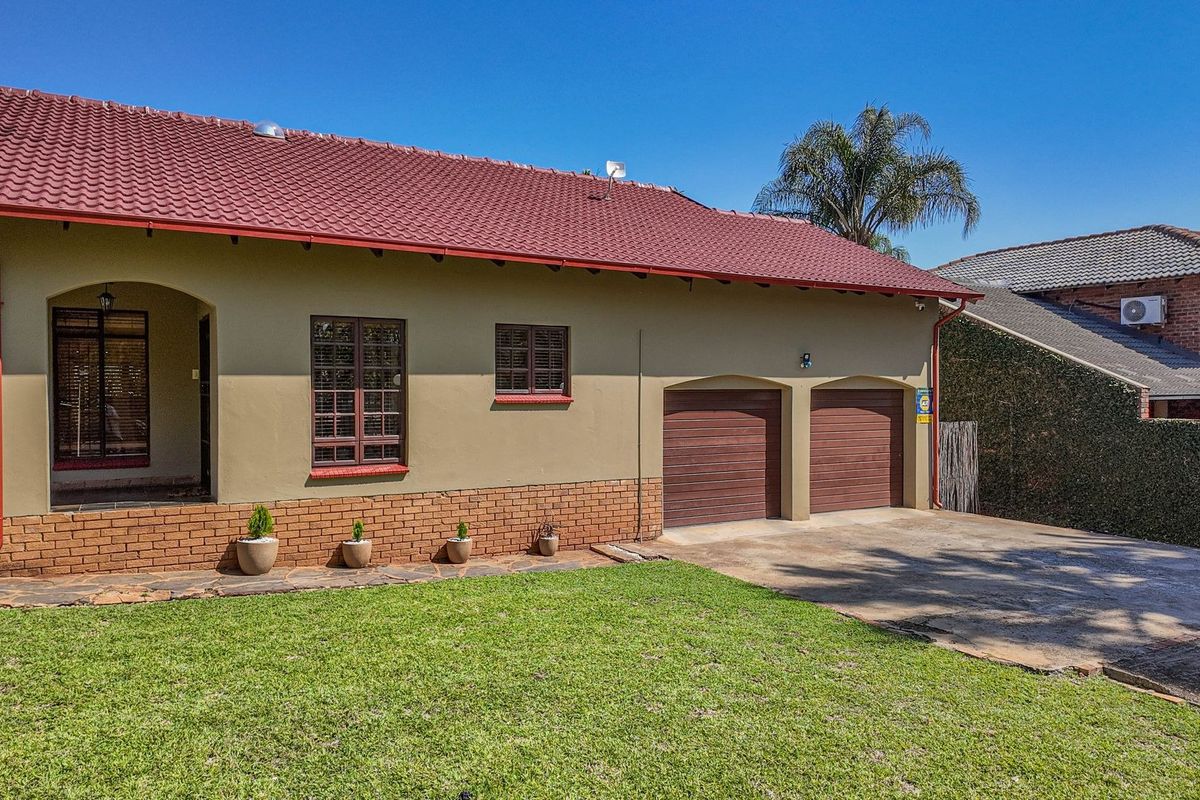 House For Sale In Rustenburg - Photo 4