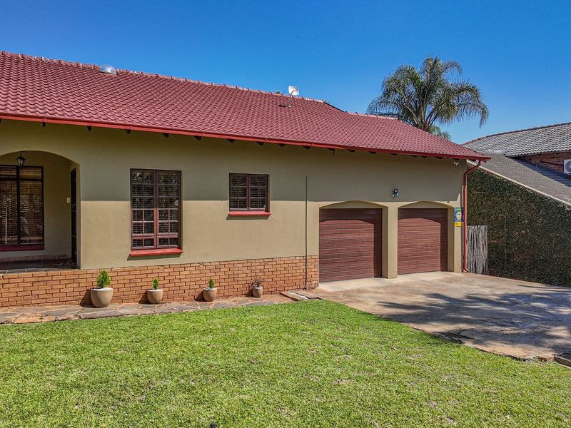House For Sale In Rustenburg - Photo 4