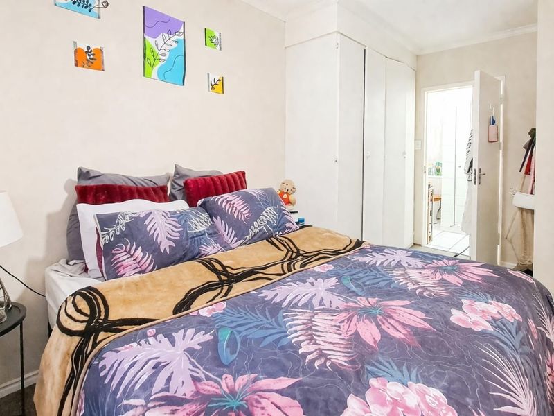 Secure Estate Living with Tenant in Place – Prime Arendskloof Opportunity - Photo 10