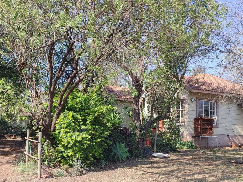 315ha Game & Investment Property – Prime Location Near Rustenburg - Photo 5
