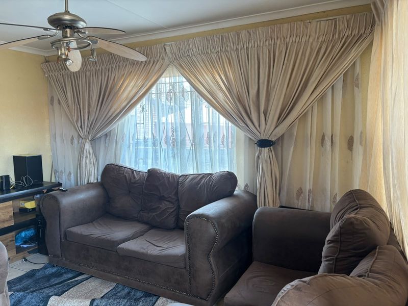 House For Sale In Rustenburg - Photo 7
