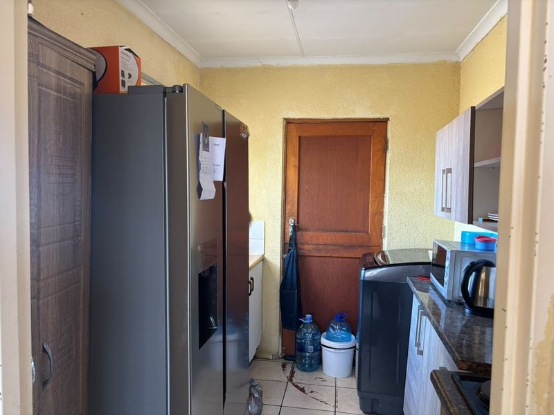 House For Sale In Rustenburg - Photo 3