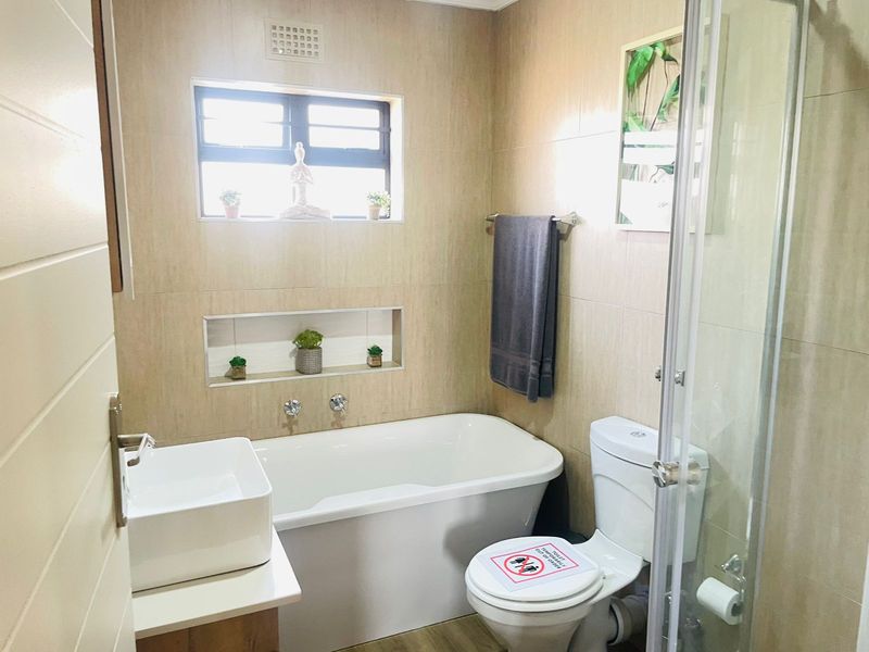 Luxury living in Roodepark Eco City - Photo 6