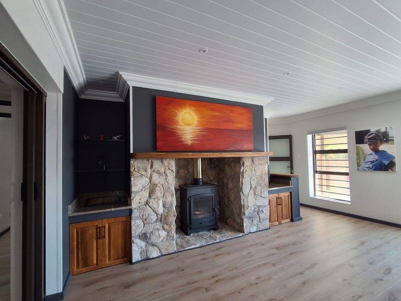 A rare combination of scale, sophistication and considered design - Photo 10