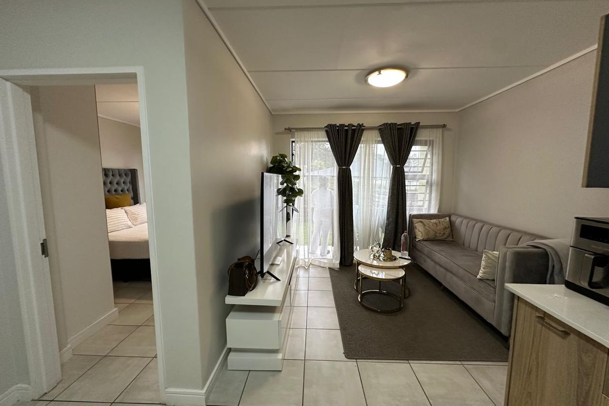 Stunning garden unit in Greenlee Eco-Estate - Photo 5