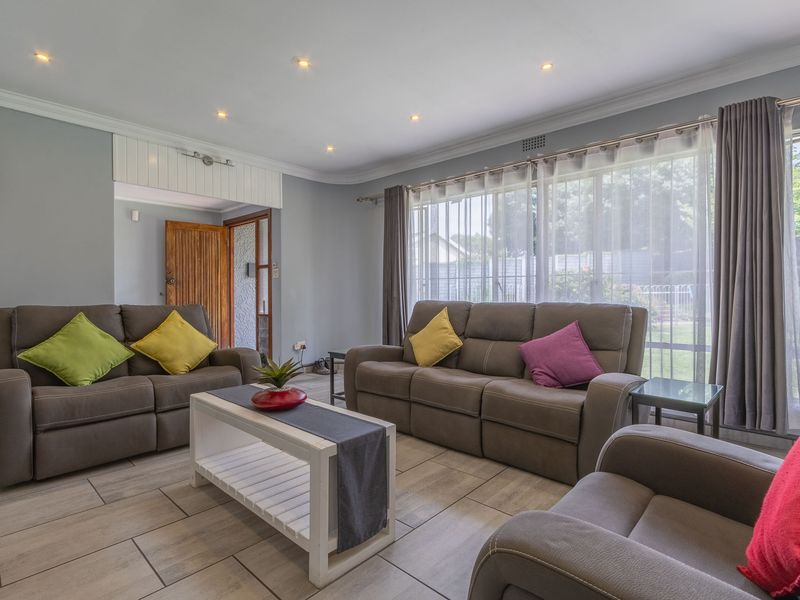 Spacious family home in sought after Dowerglen. - Photo 5