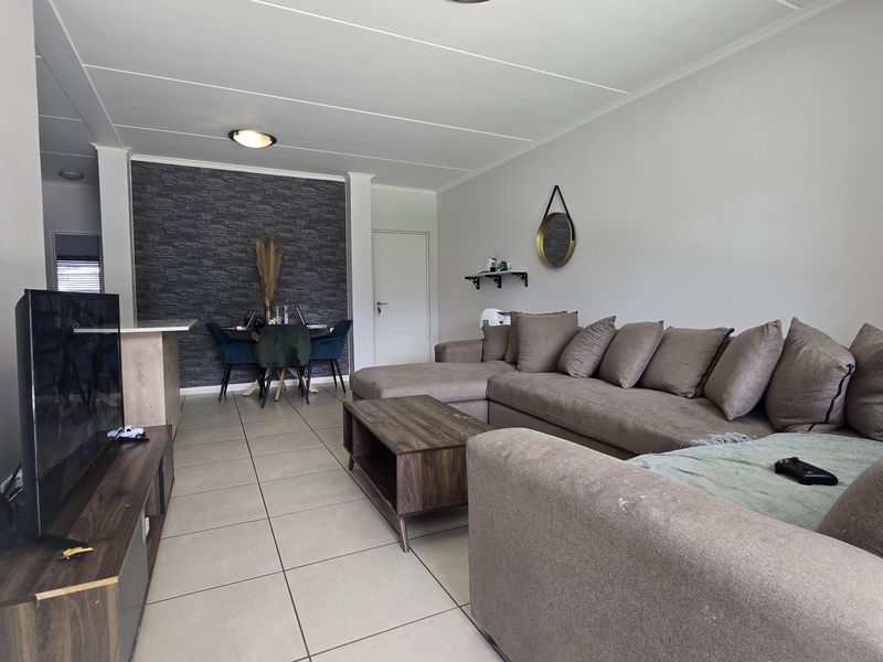 Modern Garden Apartment in Westlake Eco Estate - Photo 4