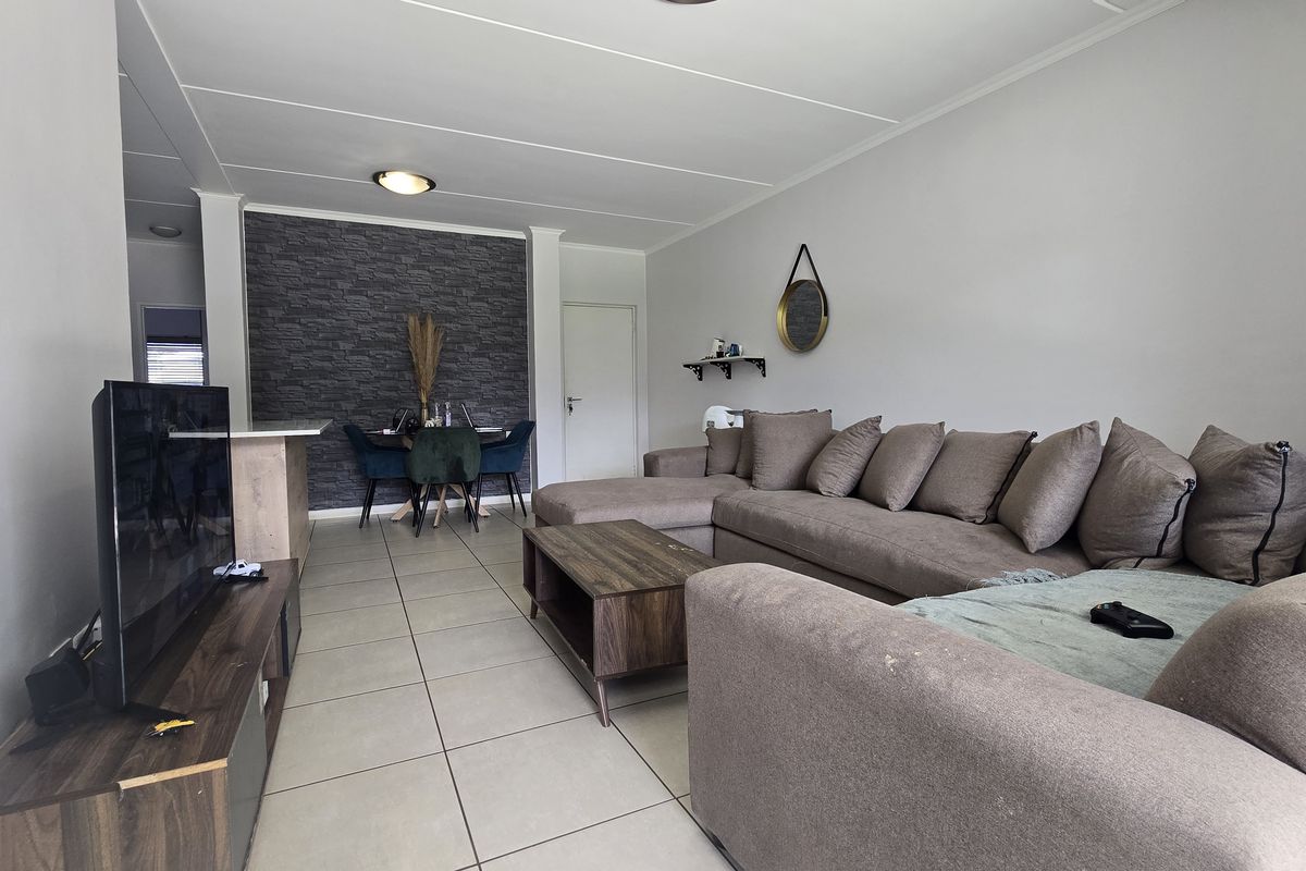 Modern Garden Apartment in Westlake Eco Estate - Photo 4