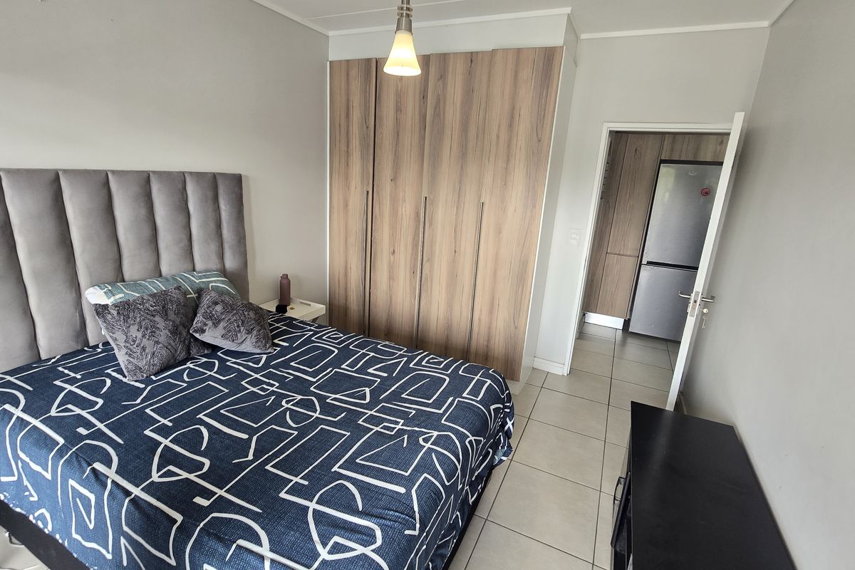 One bedroom 1 bathroom upstairs unit FOR SALE - Photo 5