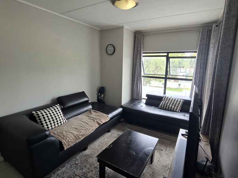 One bedroom 1 bathroom upstairs unit FOR SALE - Photo 10