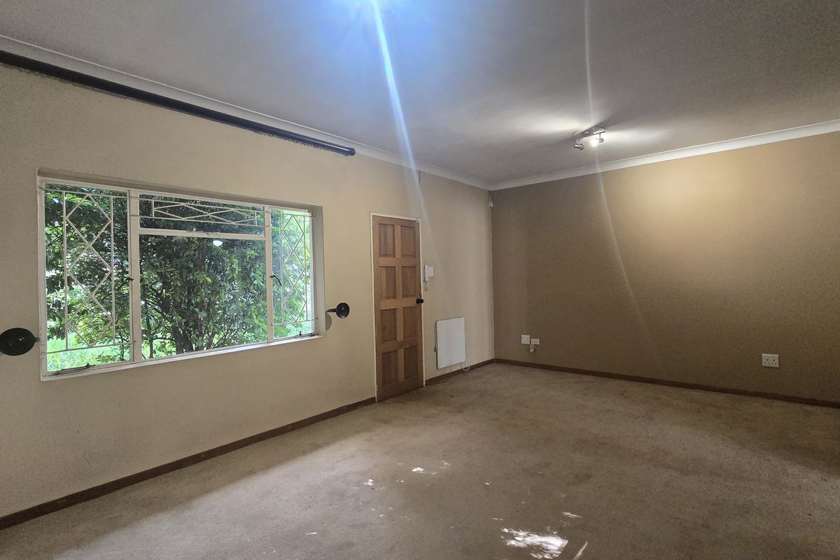 2 Bedroom 2 bathroom garden cottage unit TO LET - Photo 2