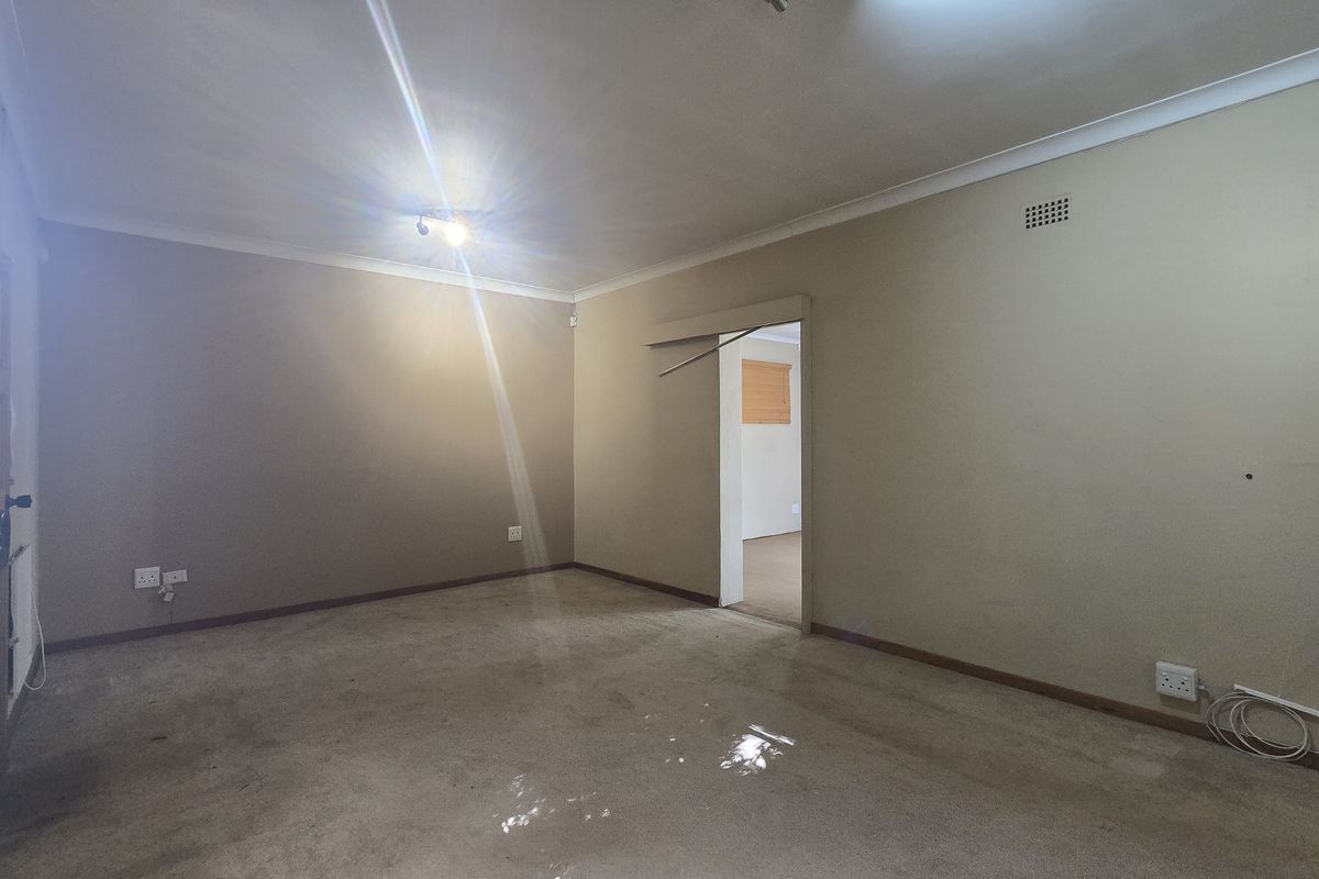 2 Bedroom 2 bathroom garden cottage unit TO LET - Photo 4